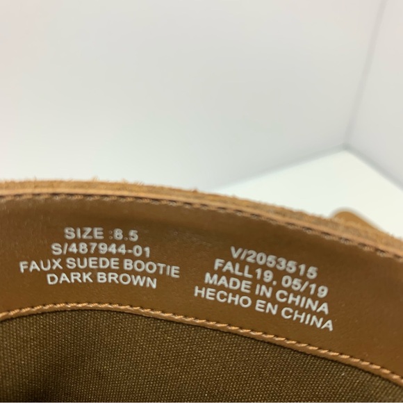 Banana Republic Faux Suede Dark Brown Bootie Size 8.5 Ankle Western Bootie - Picture 10 of 13